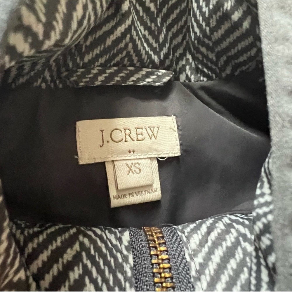 J. Crew Two Down Vests - Picture 14 of 14